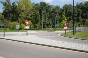 Morse Road & Kizmiller Road Roundabout Approach & Signage